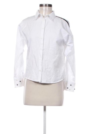Γυναικείο πουκάμισο Qu Zu, Μέγεθος S, Χρώμα Λευκό, Τιμή 13,00 €