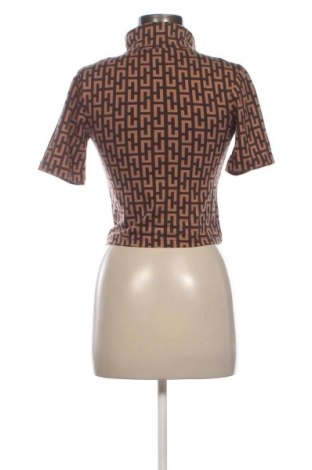 Дамска тениска ASOS, Размер M, Цвят Многоцветен, Цена 9,14 €