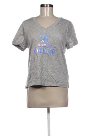 Γυναικείο t-shirt Be Famous, Μέγεθος S, Χρώμα Γκρί, Τιμή 8,99 €