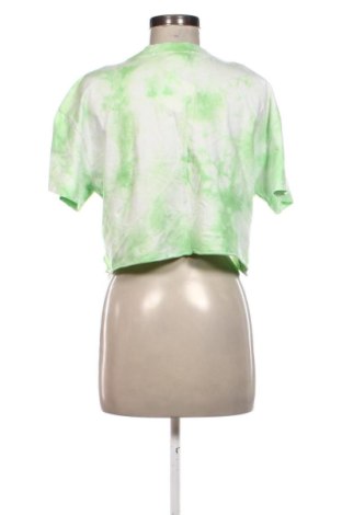 Дамска тениска Bershka, Размер S, Цвят Многоцветен, Цена 8,77 €