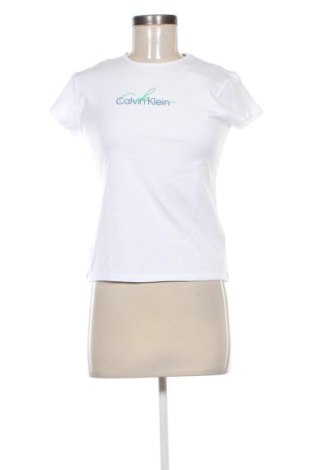 Damen T-Shirt Calvin Klein Jeans, Größe S, Farbe Weiß, Preis 29,99 €