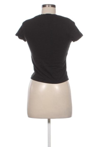 Дамска тениска Cropp, Размер S, Цвят Черен, Цена 9,14 €