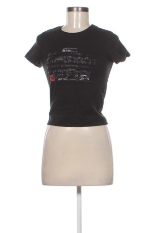 Дамска тениска Cropp, Размер S, Цвят Черен, Цена 9,14 €