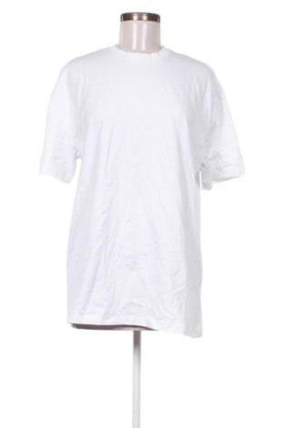 Γυναικείο t-shirt Fb Sister, Μέγεθος XXL, Χρώμα Λευκό, Τιμή 10,99 €
