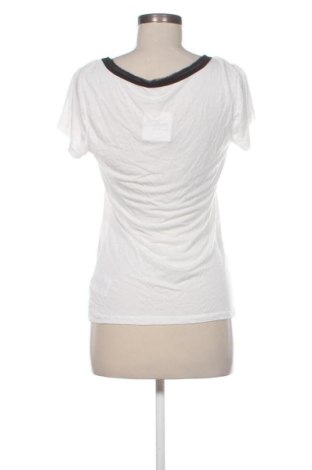 Dámske tričko Guess, Veľkosť L, Farba Viacfarebná, Cena  15,95 €