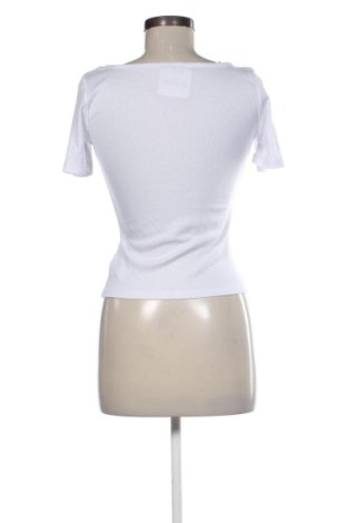 Дамска тениска NA-KD, Размер M, Цвят Бял, Цена 9,00 €