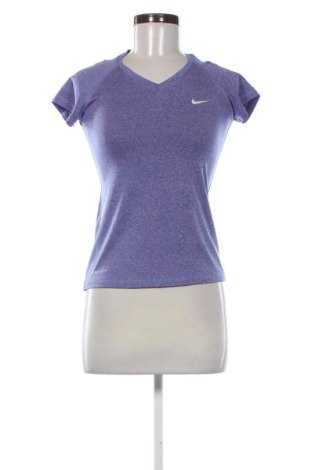 Dámské tričko Nike, Velikost S, Barva Vícebarevné, Cena  375,00 Kč
