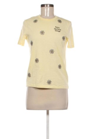 Дамска тениска ONLY, Размер XS, Цвят Многоцветен, Цена 7,66 €