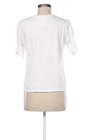 Γυναικείο t-shirt Pepper & Mint, Μέγεθος M, Χρώμα Λευκό, Τιμή 24,78 €