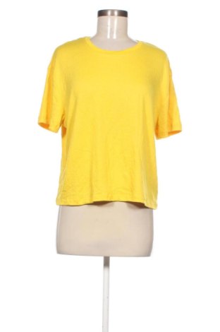 Γυναικείο t-shirt Primark, Μέγεθος L, Χρώμα Κίτρινο, Τιμή 9,99 €