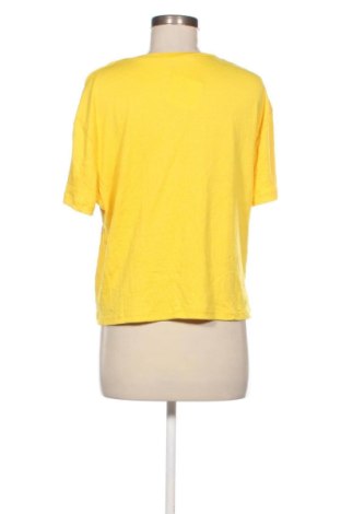 Γυναικείο t-shirt Primark, Μέγεθος L, Χρώμα Κίτρινο, Τιμή 9,99 €