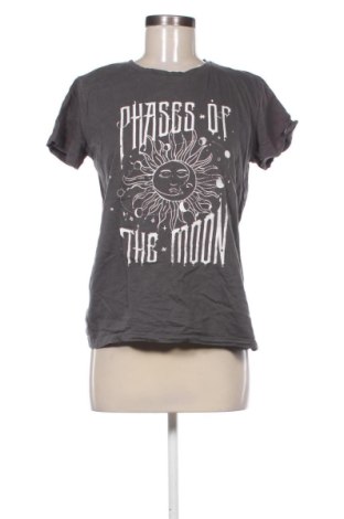 Γυναικείο t-shirt Stradivarius, Μέγεθος L, Χρώμα Γκρί, Τιμή 10,99 €