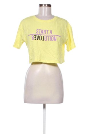 Γυναικείο t-shirt Terranova, Μέγεθος S, Χρώμα Κίτρινο, Τιμή 8,99 €