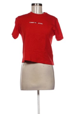 Γυναικείο t-shirt Tommy Jeans, Μέγεθος XS, Χρώμα Κόκκινο, Τιμή 24,99 €