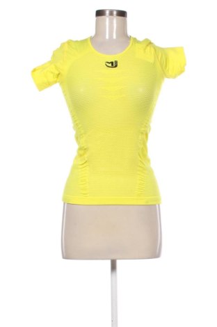Дамска тениска Unbranded, Размер S, Цвят Жълт, Цена 7,00 €