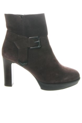 Dámské boty  Alesya, Velikost 39, Barva Hnědá, Cena  3 130,00 Kč