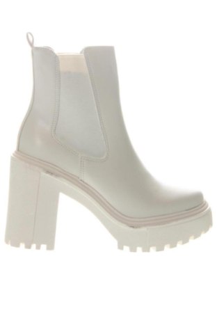 Дамски боти Madden Girl, Размер 37, Цвят Екрю, Цена 112,48 €