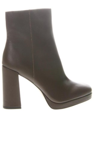 Dámské poltopánky Steve Madden, Veľkosť 42, Farba Hnedá, Cena  134,95 €