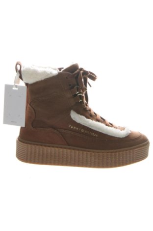 Damskie botki Tommy Hilfiger, Rozmiar 36, Kolor Brązowy, Cena 719,99 zł