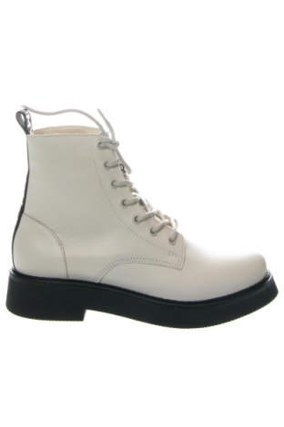 Дамски боти Tommy Jeans, Размер 39, Цвят Бежов, Цена 138,04 €, #135825972