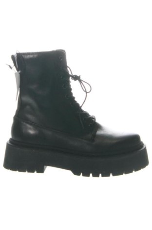 Dámské boty  Unbranded, Velikost 38, Barva Černá, Cena  1 899,00 Kč