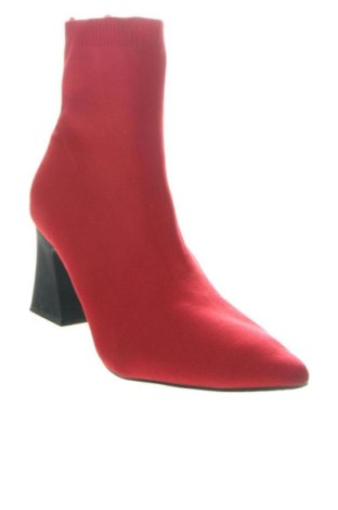 Botine de damă Zara, Mărime 39, Culoare Roșu, Preț 141,00 Lei