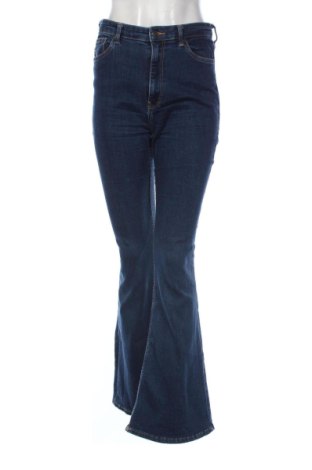 Дамски дънки Bershka, Размер M, Цвят Син, Цена 14,83 €