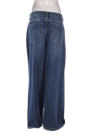 Dámské džíny  Bershka, Velikost XL, Barva Vícebarevné, Cena  425,00 Kč