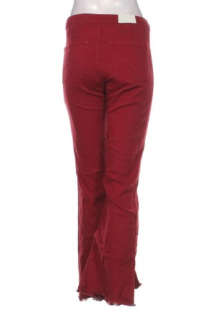 Γυναικείο Τζίν Bershka, Μέγεθος M, Χρώμα Κόκκινο, Τιμή 15,99 €