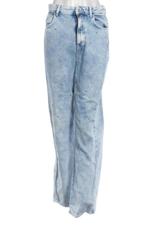 Dámske džínsy  Bershka, Veľkosť S, Farba Modrá, Cena  15,00 €