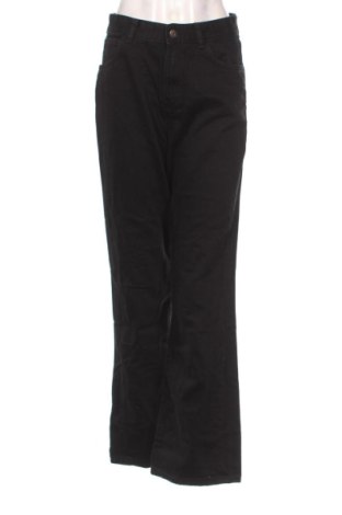 Női farmernadrág Bershka, Méret M, Szín Fekete, Ár 11 839 Ft