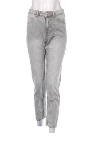 Дамски дънки Bershka, Размер S, Цвят Сив, Цена 23,00 €