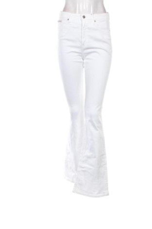 Damskie jeansy Calvin Klein, Rozmiar S, Kolor Biały, Cena 452,99 zł