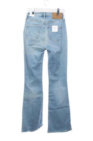Damskie jeansy Calvin Klein Jeans, Rozmiar XS, Kolor Niebieski, Cena 509,99 zł