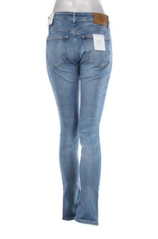 Дамски дънки Calvin Klein Jeans, Размер M, Цвят Син, Цена 86,91 €