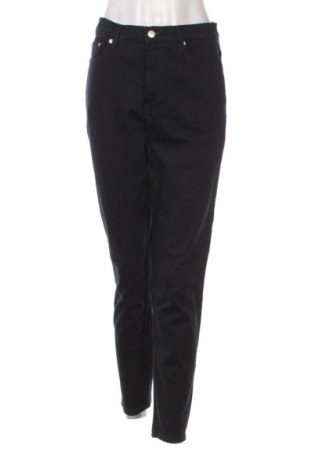 Dámske džínsy  Calvin Klein Jeans, Veľkosť S, Farba Čierna, Cena  103,95 €
