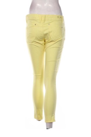 Dámské džíny  Clockhouse, Velikost L, Barva Žlutá, Cena  785,00 Kč