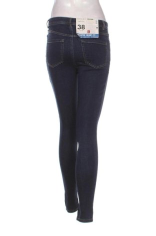 Дамски дънки Esmara, Размер M, Цвят Син, Цена 23,51 €