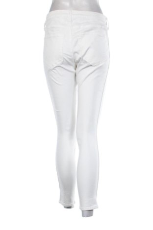Дамски дънки H&M, Размер L, Цвят Бял, Цена 15,00 €