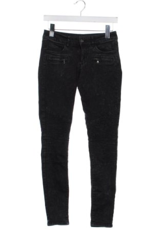 Дамски дънки H&M Divided, Размер S, Цвят Черен, Цена 15,00 €