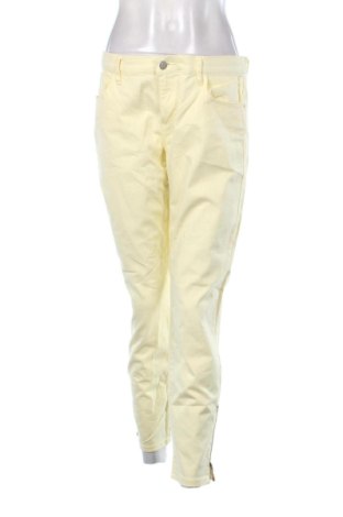 Blugi de femei Joe Fresh, Mărime XL, Culoare Galben, Preț 55,99 Lei