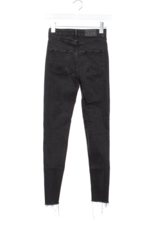 Дамски дънки Monki, Размер XS, Цвят Черен, Цена 17,84 €