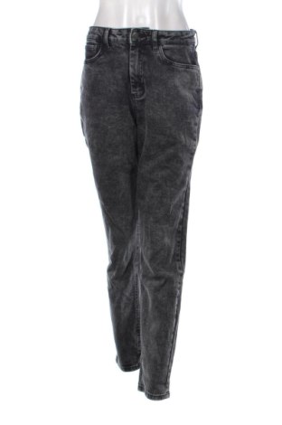 Дамски дънки Noisy May, Размер M, Цвят Черен, Цена 48,06 €