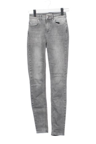 Γυναικείο Τζίν ONLY, Μέγεθος XS, Χρώμα Γκρί, Τιμή 17,00 €
