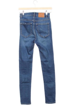 Дамски дънки Pull&Bear, Размер XS, Цвят Син, Цена 14,83 €
