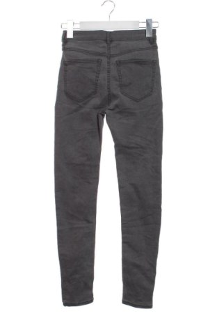 Női farmernadrág Pull&Bear, Méret XS, Szín Szürke, Ár 7 499 Ft