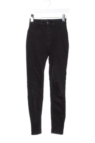 Дамски дънки Pull&Bear, Размер XS, Цвят Черен, Цена 14,77 €
