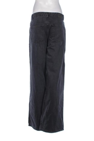 Damskie jeansy Pull&Bear, Rozmiar L, Kolor Czarny, Cena 123,99 zł