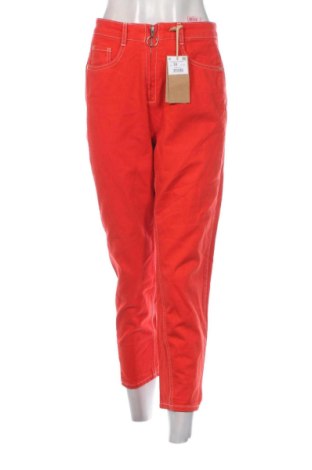 Дамски дънки Reserved, Размер M, Цвят Червен, Цена 17,89 €