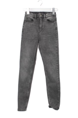 Дамски дънки Sinsay, Размер XXS, Цвят Сив, Цена 14,74 €